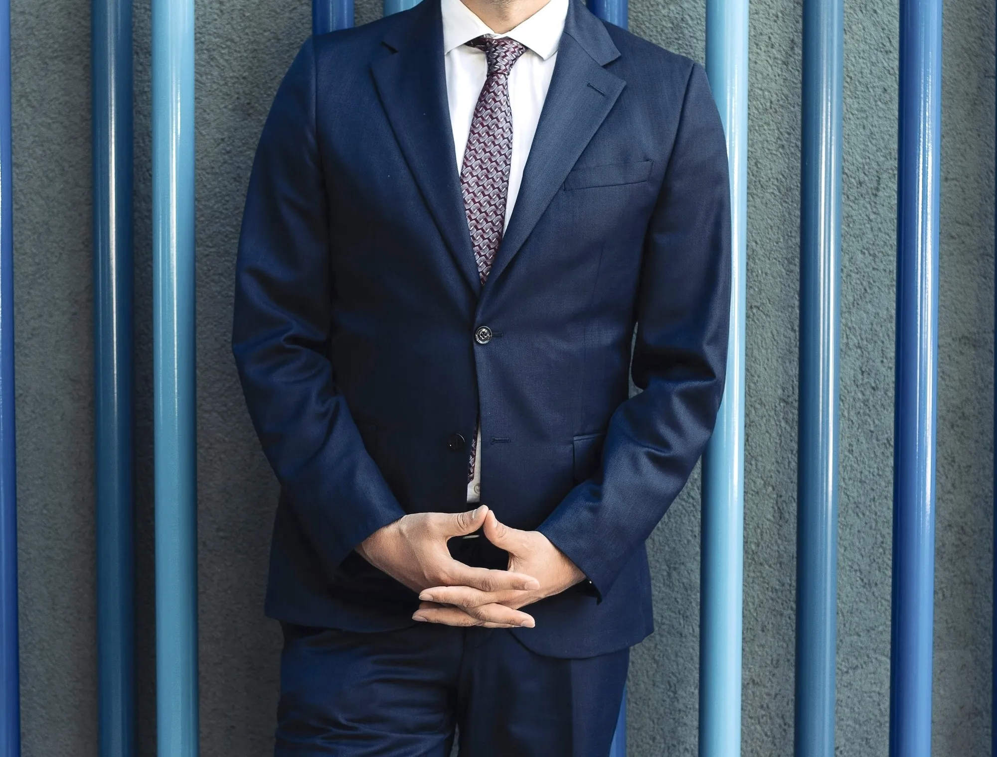 採用活動中のビジネスマン